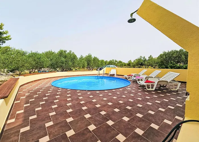 Butko By Interhome * וודיצה